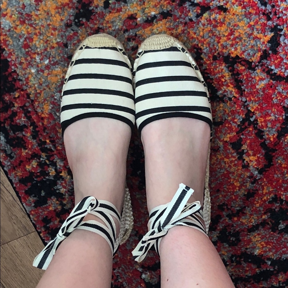 NWT Soludos stripe sandal size 6